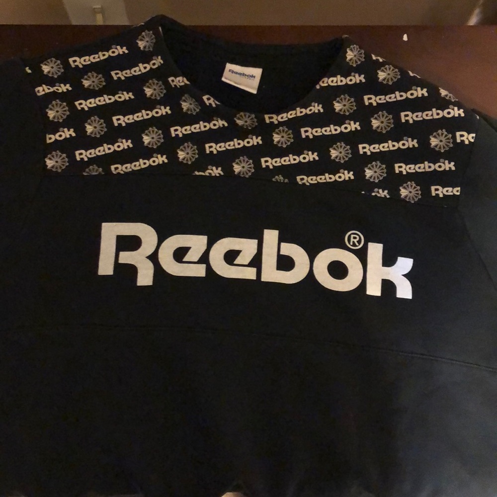 Reebok crewneck